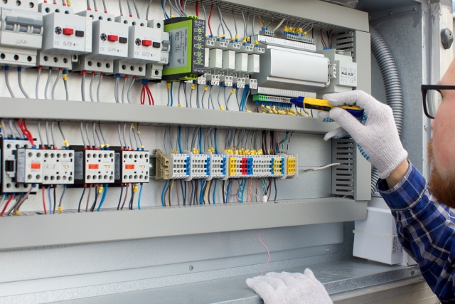 電気工事士のイメージ